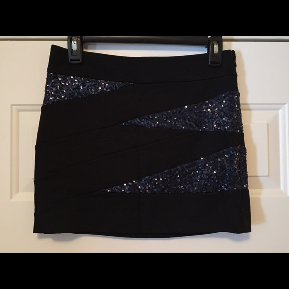 HP π Express Mini Skirt π NWOT - Picture 2 of 6